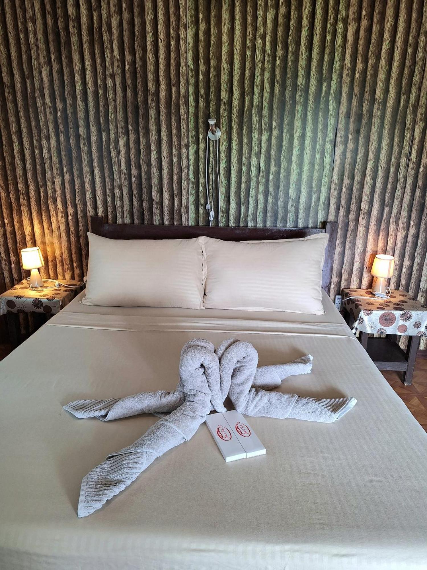 Casas De Ruumar Bed And Breakfast-Bar-Two Rooms For Family Available Clarin  Esterno foto